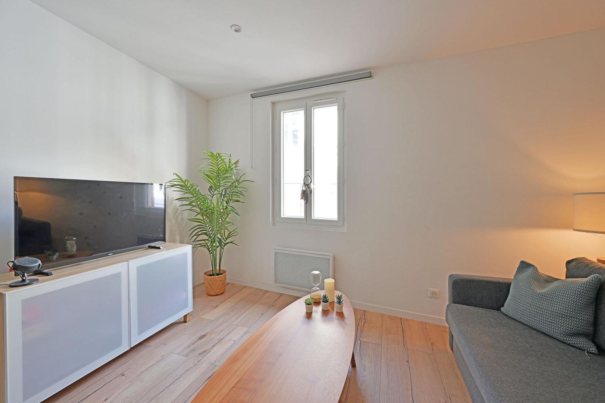Arthur - Proche Theatres Et Place Des Corps Saints - Wifi Appartamento *